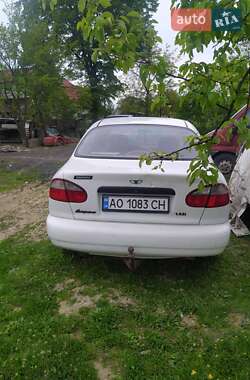 Седан Daewoo Sens 2002 в Хусте