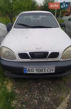 Седан Daewoo Sens 2002 в Хусте