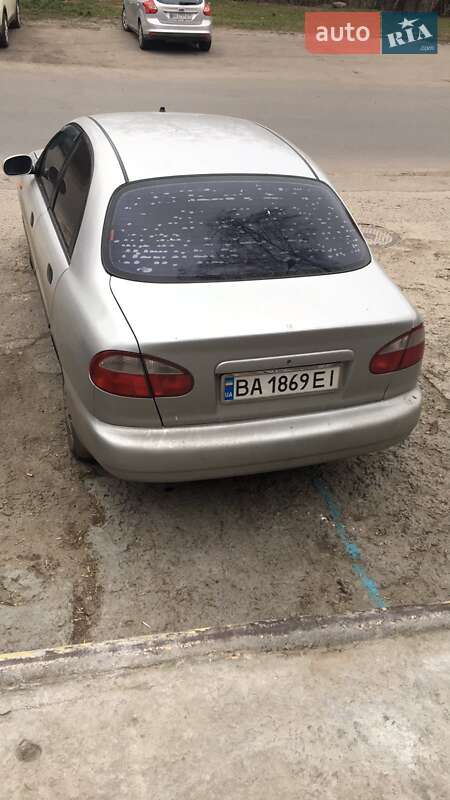Седан Daewoo Sens 2004 в Светловодске