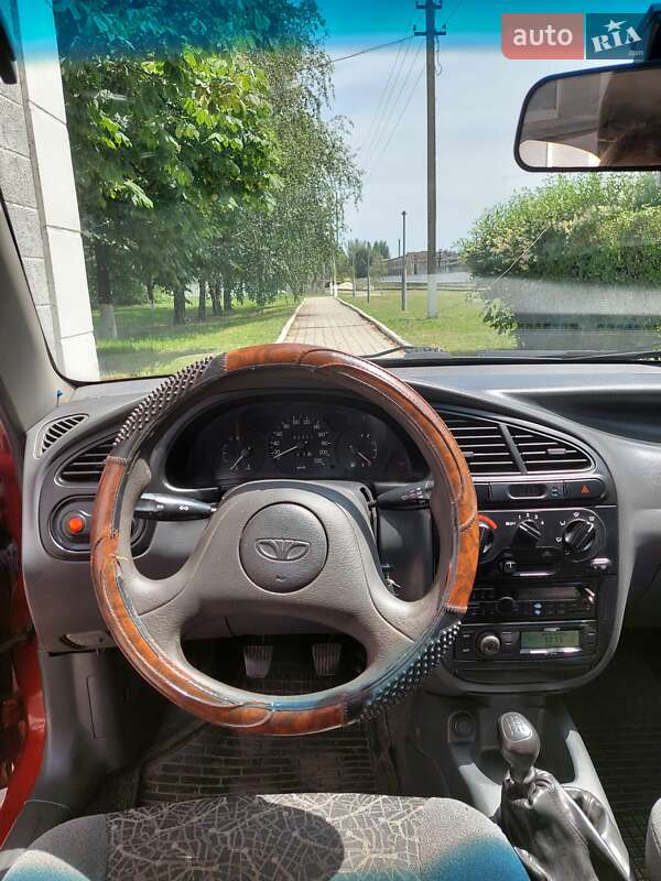 Седан Daewoo Sens 2007 в Покровске