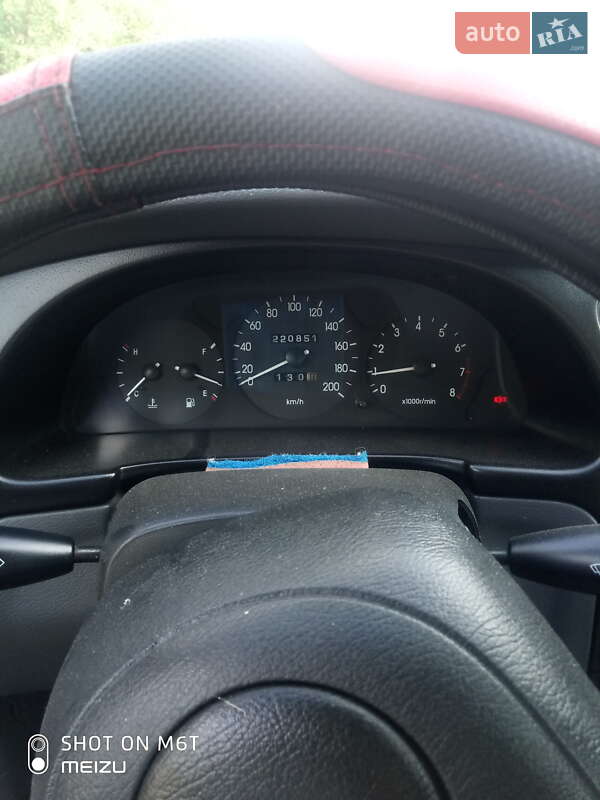 Седан Daewoo Sens 2003 в Богуславе