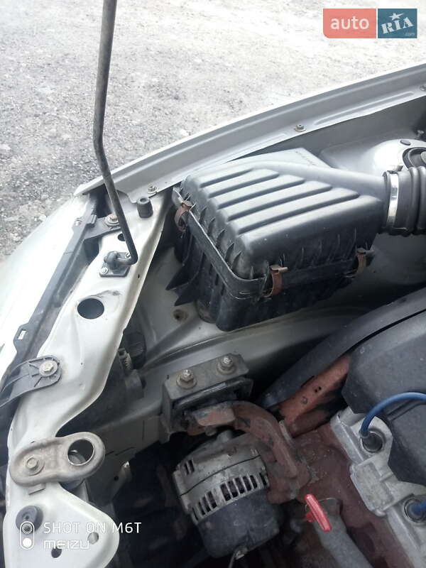 Седан Daewoo Sens 2003 в Богуславе