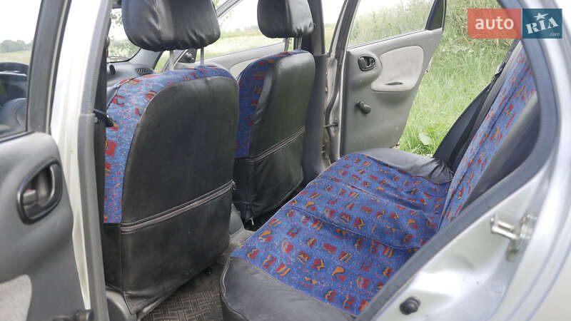 Седан Daewoo Sens 2006 в Нежине