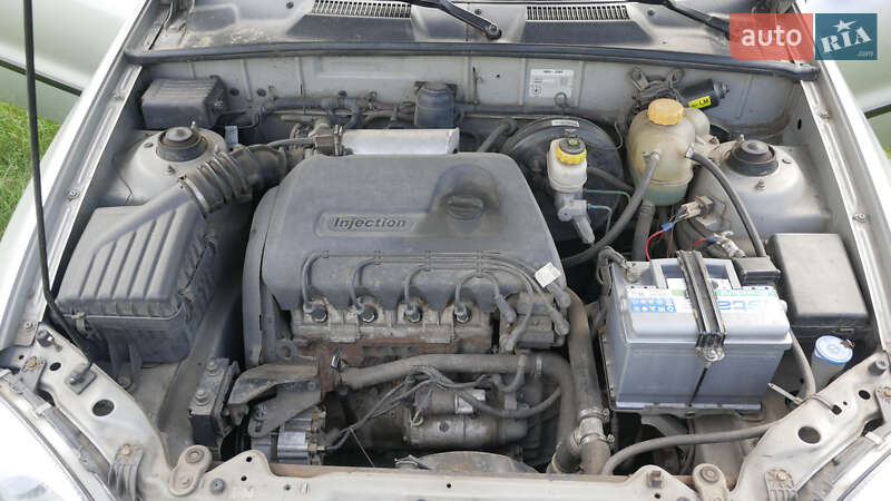 Седан Daewoo Sens 2006 в Нежине