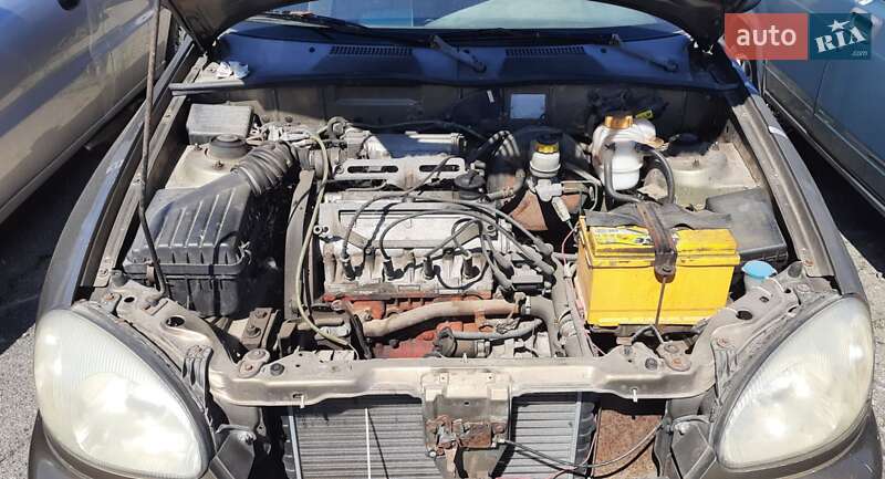 Седан Daewoo Sens 2005 в Ромнах