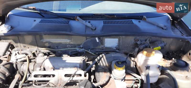 Седан Daewoo Sens 2005 в Ромнах