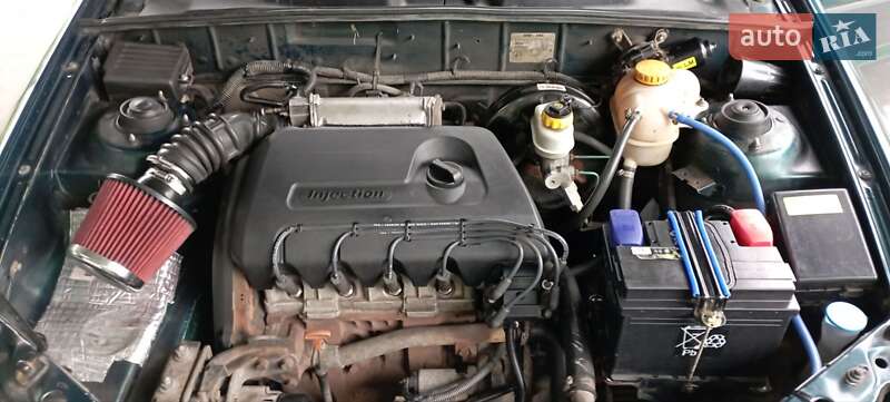 Седан Daewoo Sens 2004 в Киеве