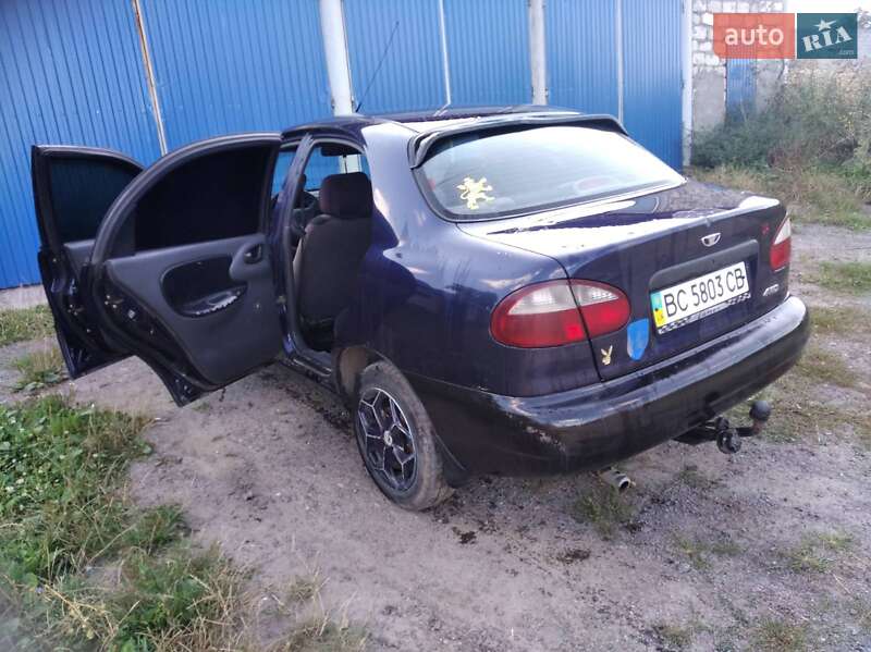 Седан Daewoo Sens 2004 в Радехові