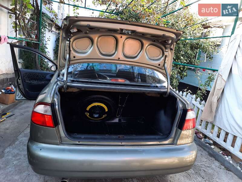Седан Daewoo Sens 2003 в Запорожье