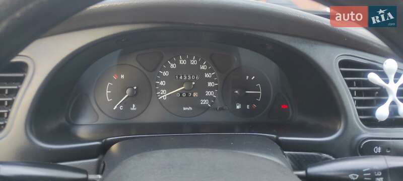 Седан Daewoo Sens 2004 в Полтаві