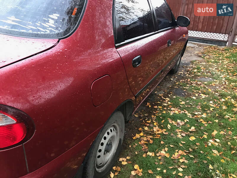 Седан Daewoo Sens 2006 в Полтаві