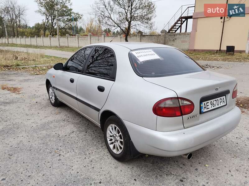 Седан Daewoo Sens 2004 в Петропавловке