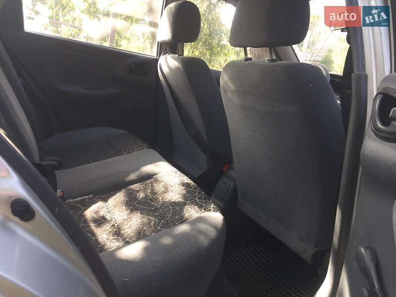 Седан Daewoo Sens 2005 в Мерефа
