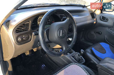 Седан Daewoo Sens 2004 в Киеве