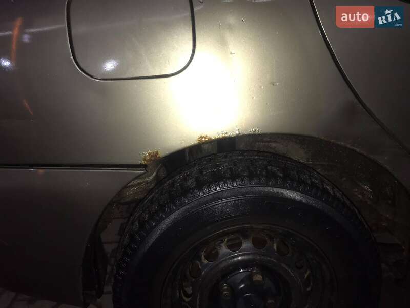 Седан Daewoo Sens 2003 в Львове