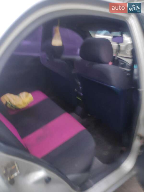 Седан Daewoo Sens 2004 в Черкассах