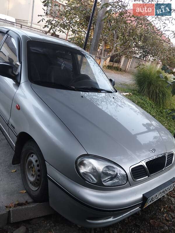 Седан Daewoo Sens 2002 в Виноградове