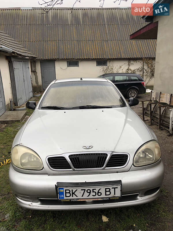 Седан Daewoo Sens 2005 в Кременце