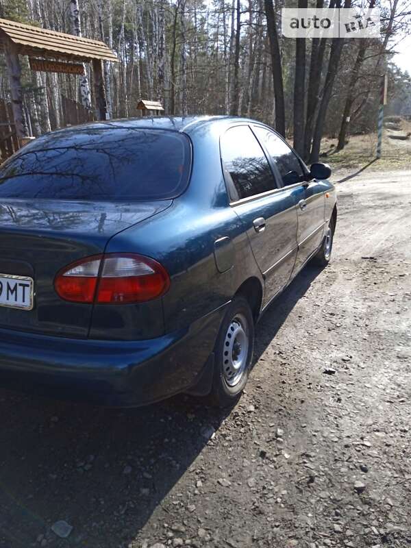 Седан Daewoo Sens 2003 в Краснокутске