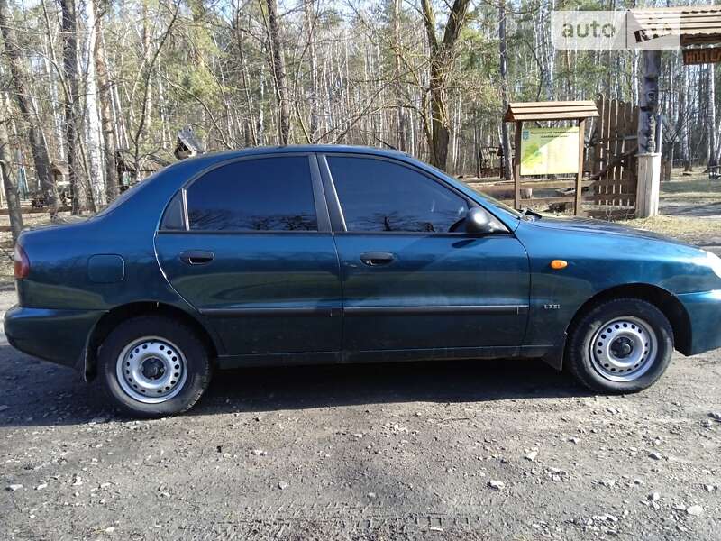 Седан Daewoo Sens 2003 в Краснокутську