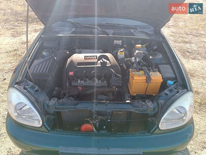 Седан Daewoo Sens 2004 в Долинской