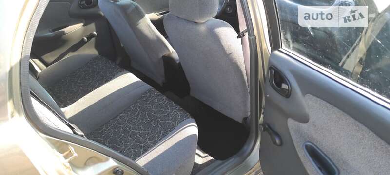 Седан Daewoo Sens 2004 в Хмельницком