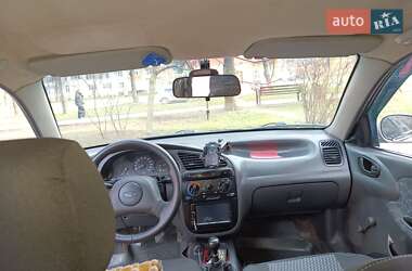 Седан Daewoo Sens 2004 в Тлумаче