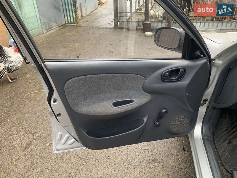 Седан Daewoo Sens 2005 в Хмельницькому