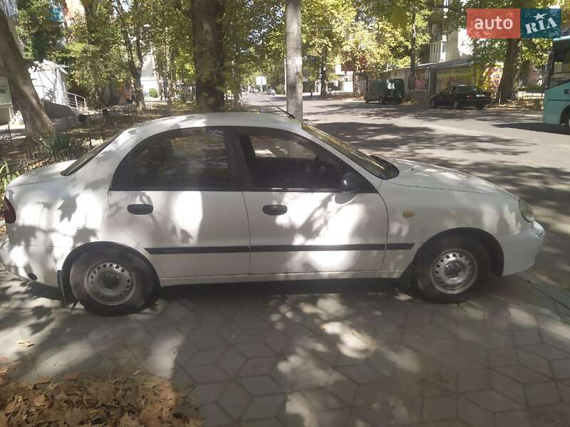 Седан Daewoo Sens 2006 в Херсоне