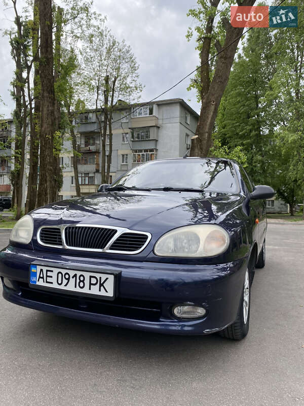 Седан Daewoo Sens 2004 в Днепре