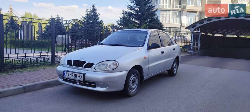 Седан Daewoo Sens 2002 в Киеве