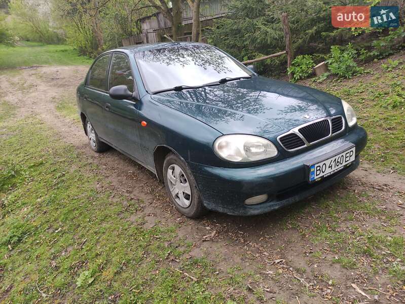 Седан Daewoo Sens 2003 в Кременце