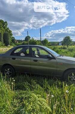 Седан Daewoo Sens 2003 в Косові