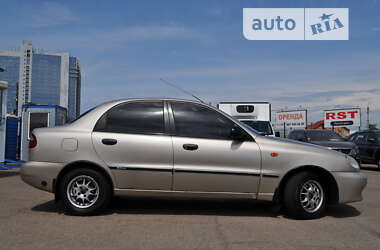 Седан Daewoo Sens 2004 в Киеве