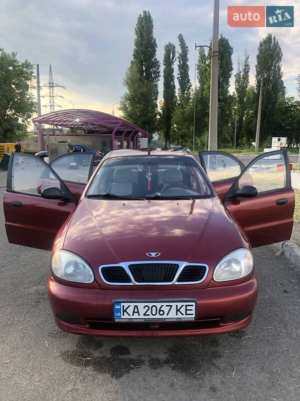 Седан Daewoo Sens 2005 в Киеве