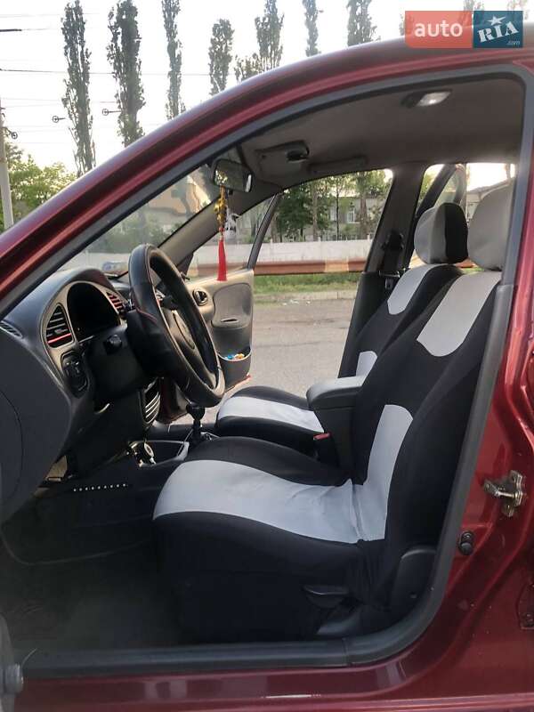 Седан Daewoo Sens 2005 в Киеве