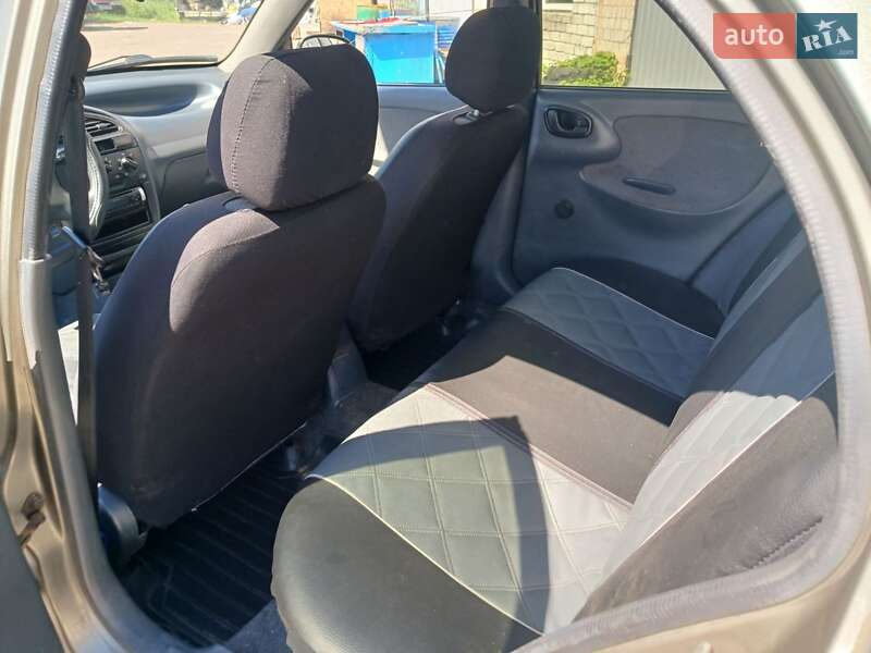 Седан Daewoo Sens 2007 в Чернигове
