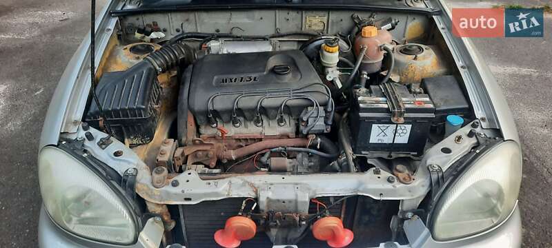 Седан Daewoo Sens 2002 в Киеве