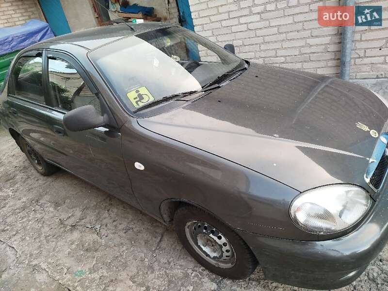 Седан Daewoo Sens 2013 в Горохове
