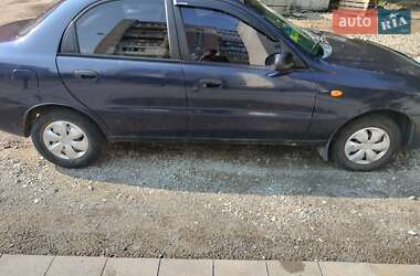 Седан Daewoo Sens 2004 в Львове