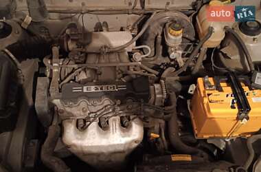 Седан Daewoo Sens 2004 в 
