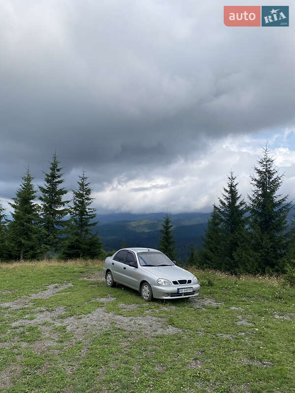 Седан Daewoo Sens 2002 в Кривом Роге