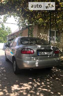 Седан Daewoo Sens 2004 в Мукачевому