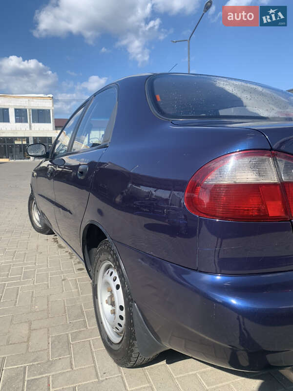 Седан Daewoo Sens 2005 в Ужгороде