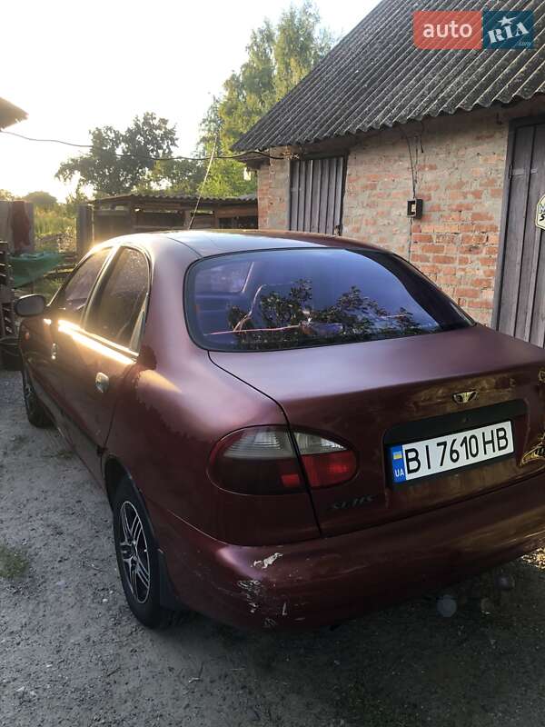 Седан Daewoo Sens 2005 в Диканьці