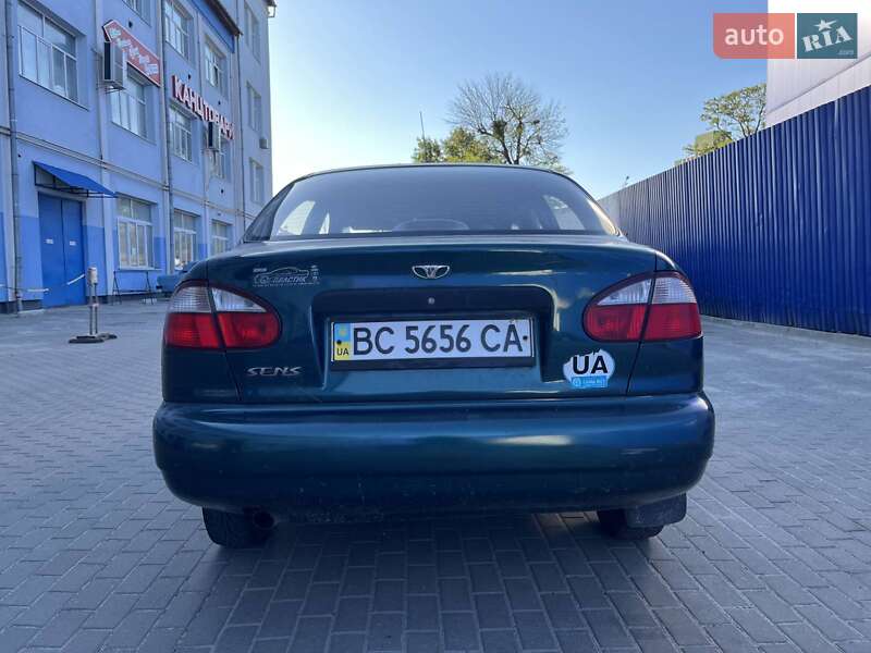 Седан Daewoo Sens 2004 в Львове