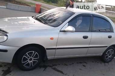 Седан Daewoo Sens 2004 в Корсуне-Шевченковском