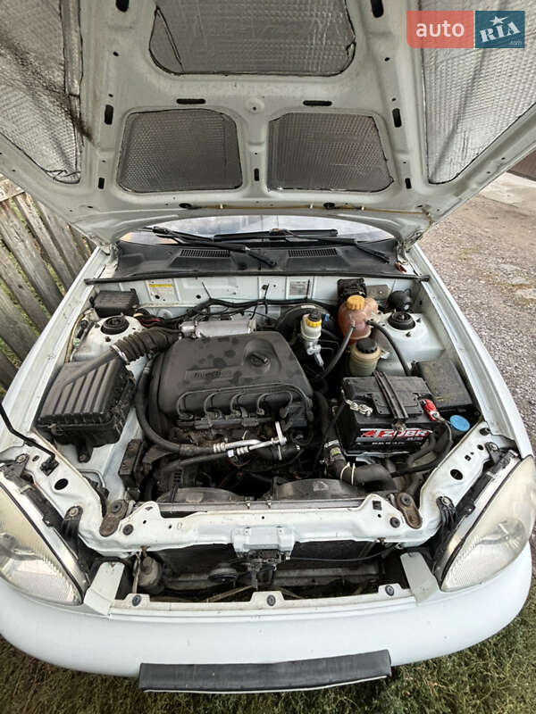 Седан Daewoo Sens 2011 в Виннице