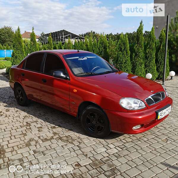 Седан Daewoo Sens 2004 в Кривому Розі