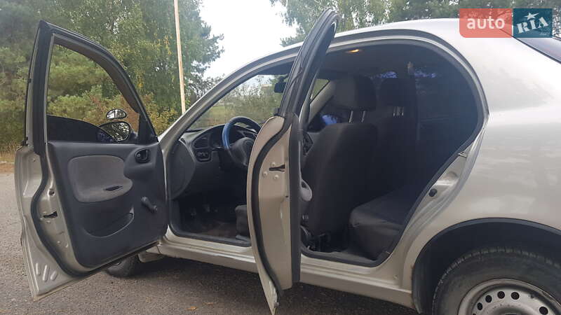 Седан Daewoo Sens 2007 в Львове